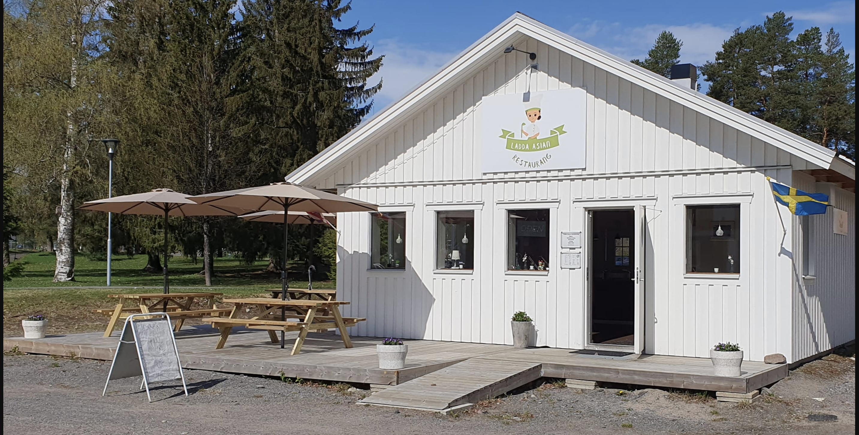 Ladda Asian Restaurant